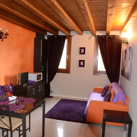 Giotto Luxury & شقة فندقية ميستر