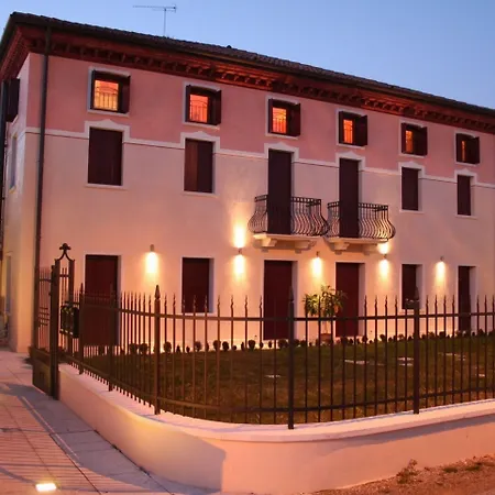 Apartmanhotel Giotto Luxury & Mestre