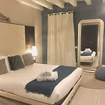 Giotto Luxury & 4* Mestre